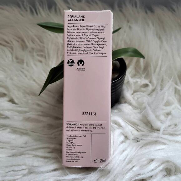 Boots Ingredients Squalane Facial Cleanser - Picture 5 of 5